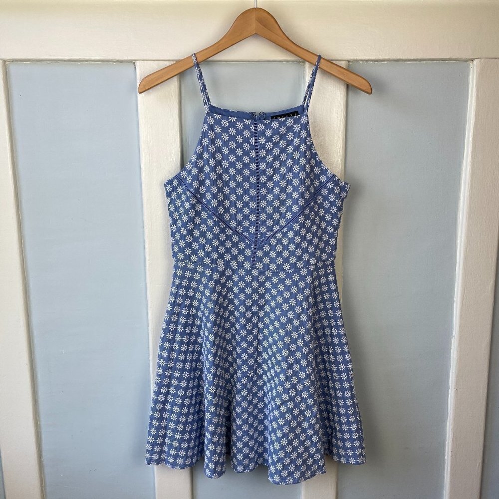 NWT Trixxi Floral Dress 👗